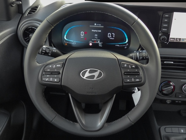 Hyundai i10 (02/2026, Benzin)