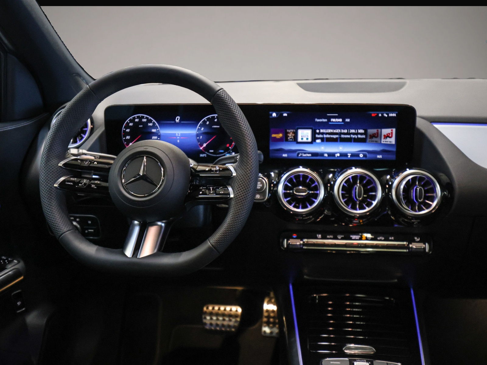 Mercedes-Benz GLA 200 (01/2026, Benzin)