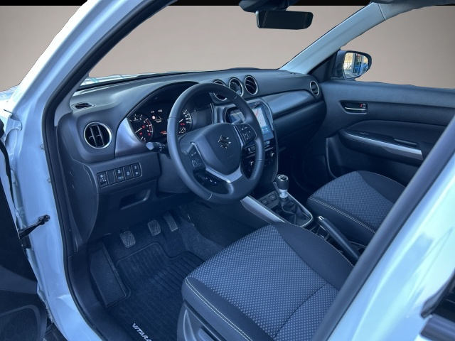 Suzuki Vitara (04/2026, Benzin)
