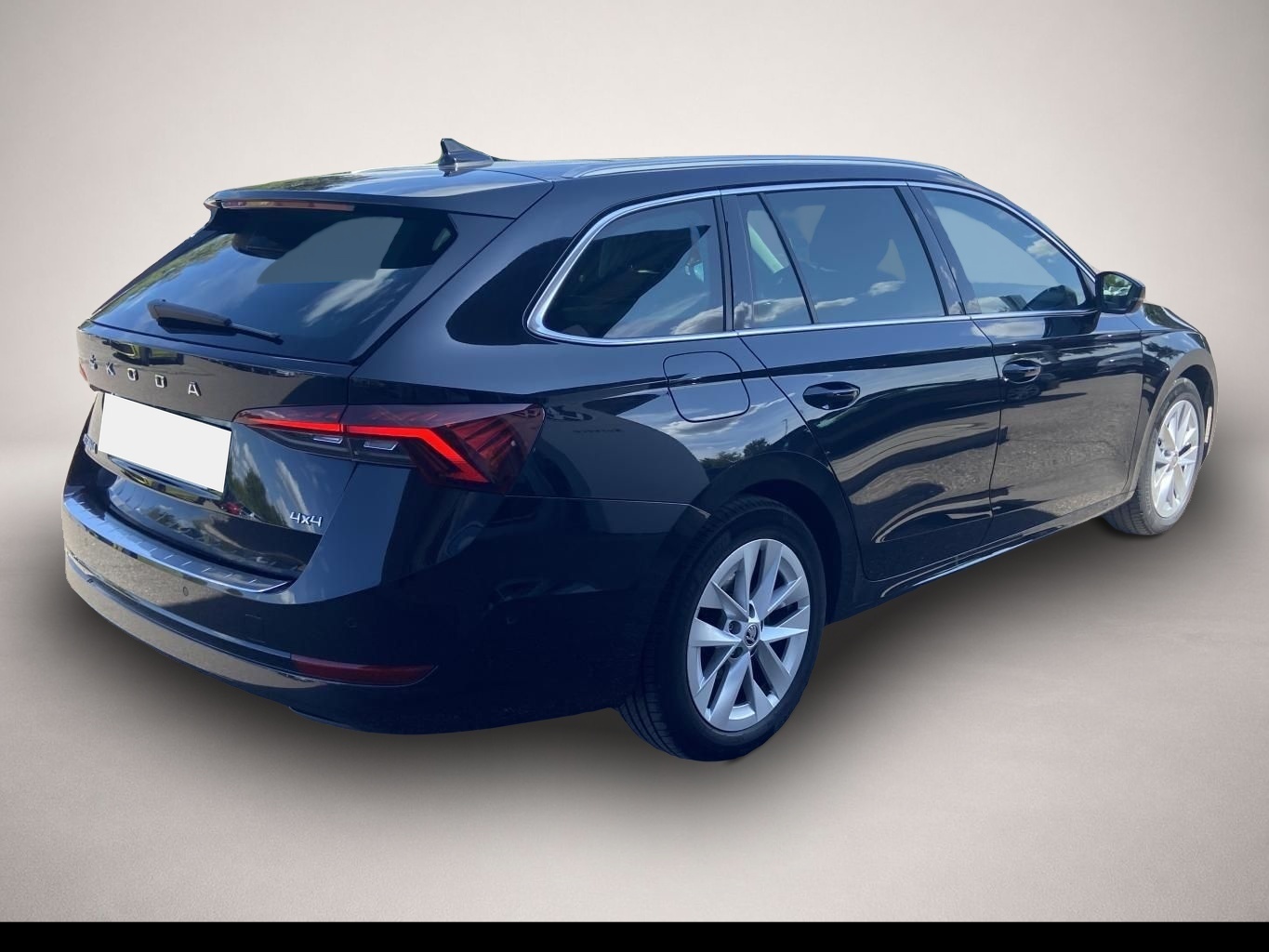 Skoda Octavia (04/2023, )