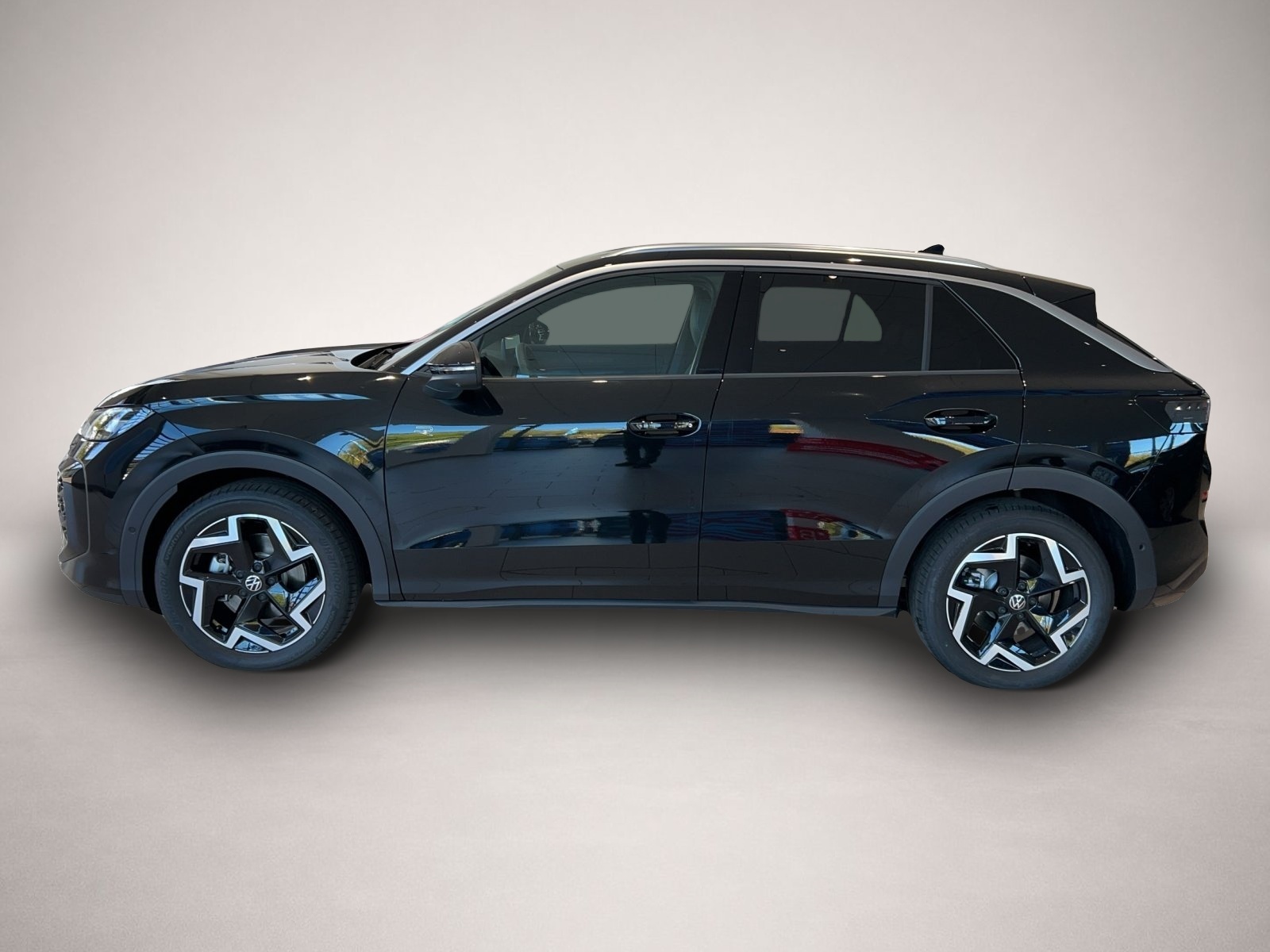 Volkswagen T-Roc, image 4 of 5