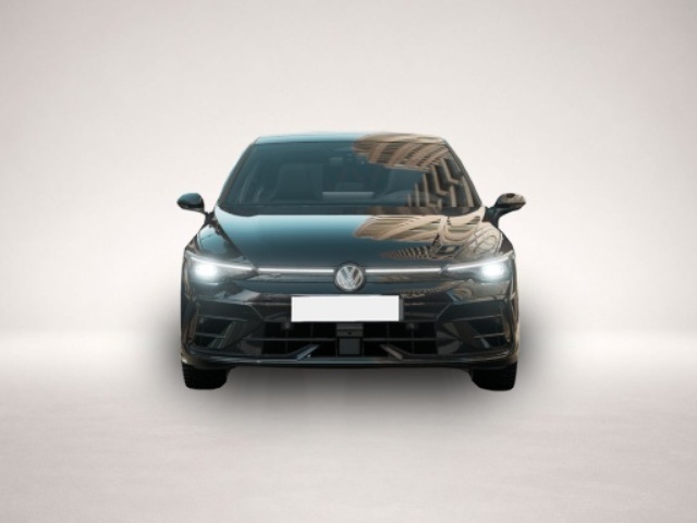Volkswagen Golf (08/2025, Benzin)