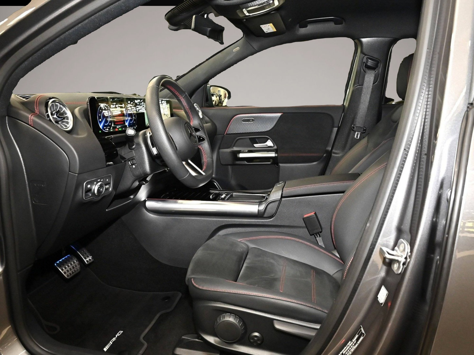 Mercedes-Benz EQA (03/2025, ELECTRIC)