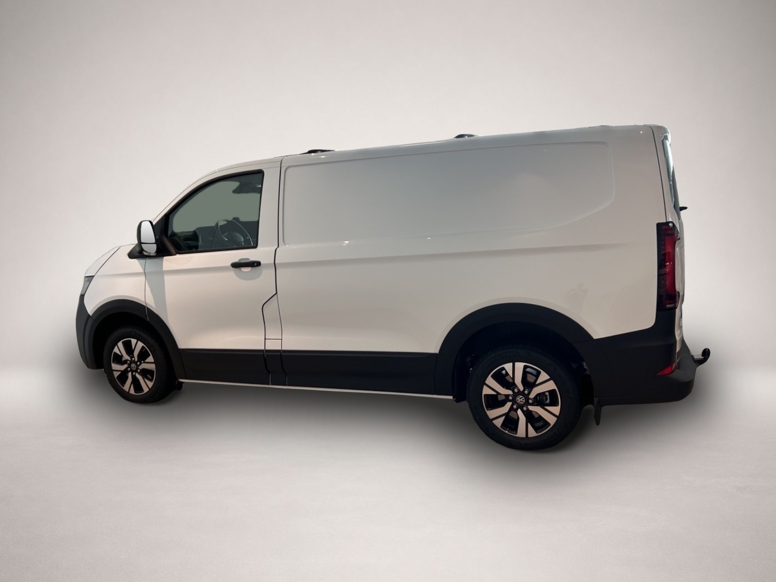 Volkswagen T7 Transporter, image 3 of 4