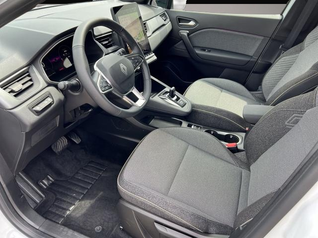 Renault Captur (10/2025, Benzin)