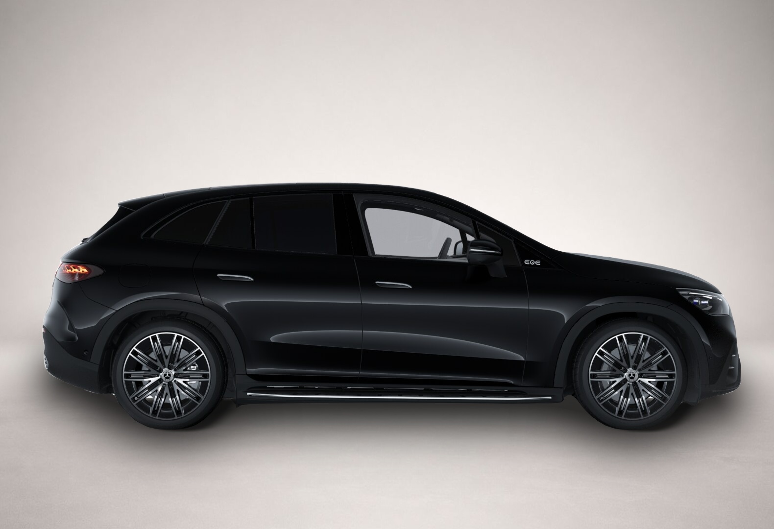 Mercedes-Benz EQE SUV (12/2023, ELECTRIC)