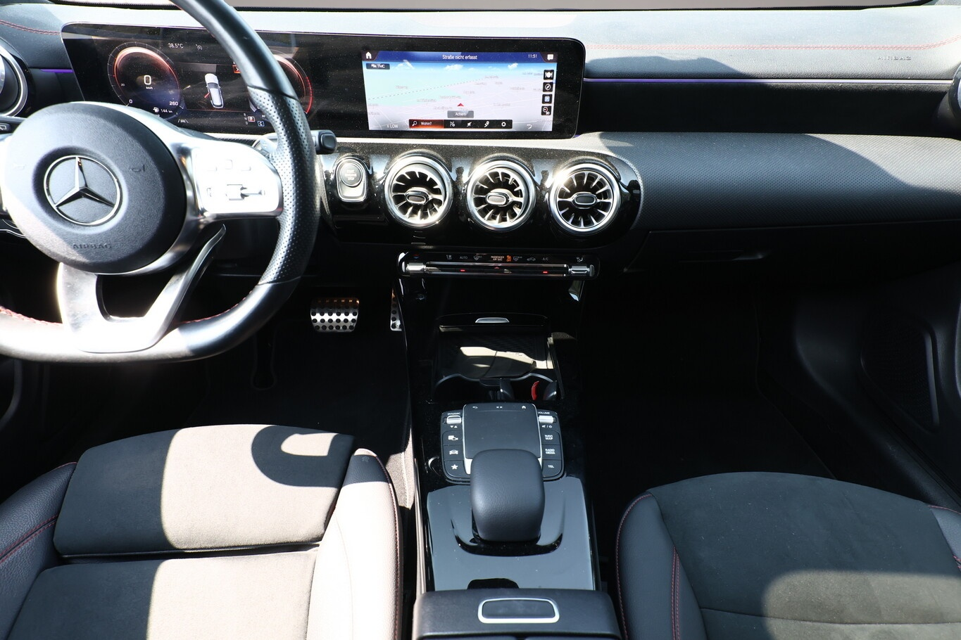 Mercedes-Benz CLA 200 (06/2023, Diesel)