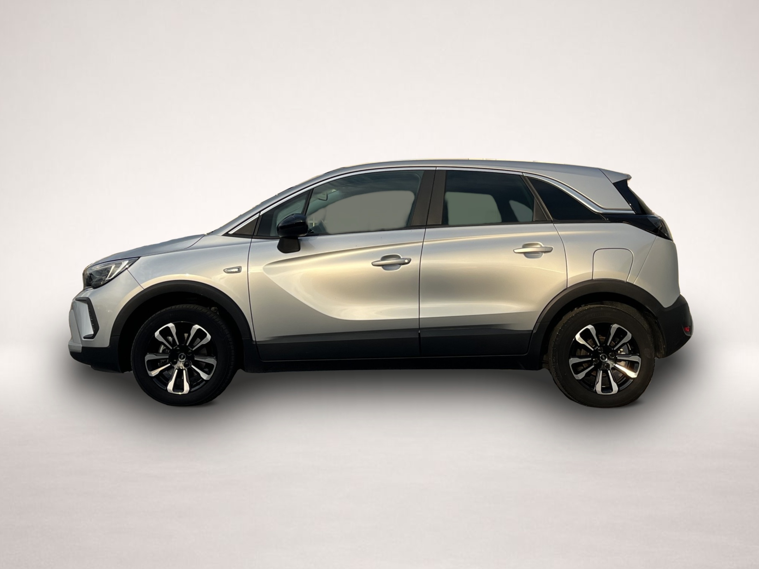 Opel Crossland (X) (04/2023, Benzin)