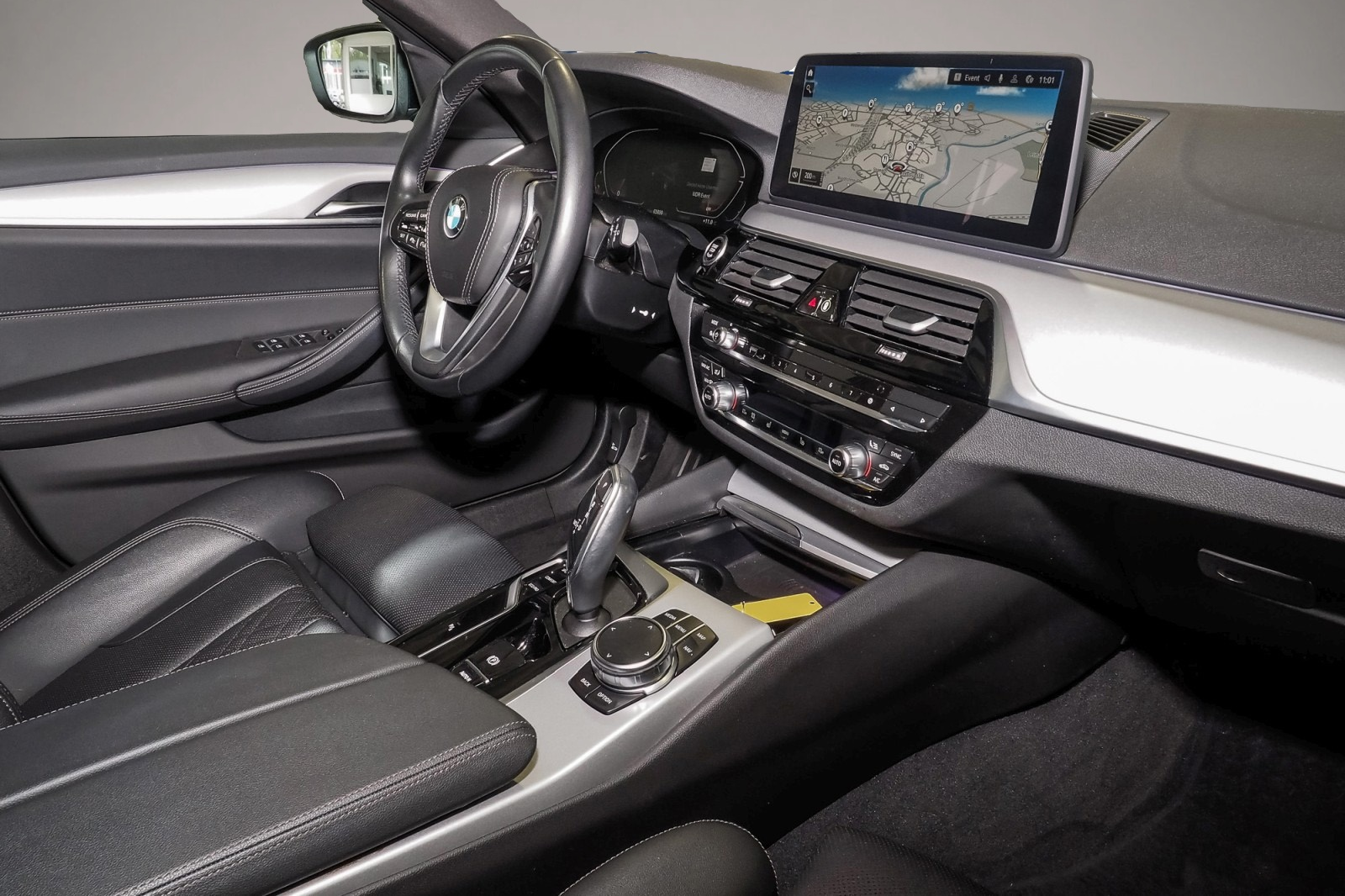 BMW 520 (02/2023, Diesel)