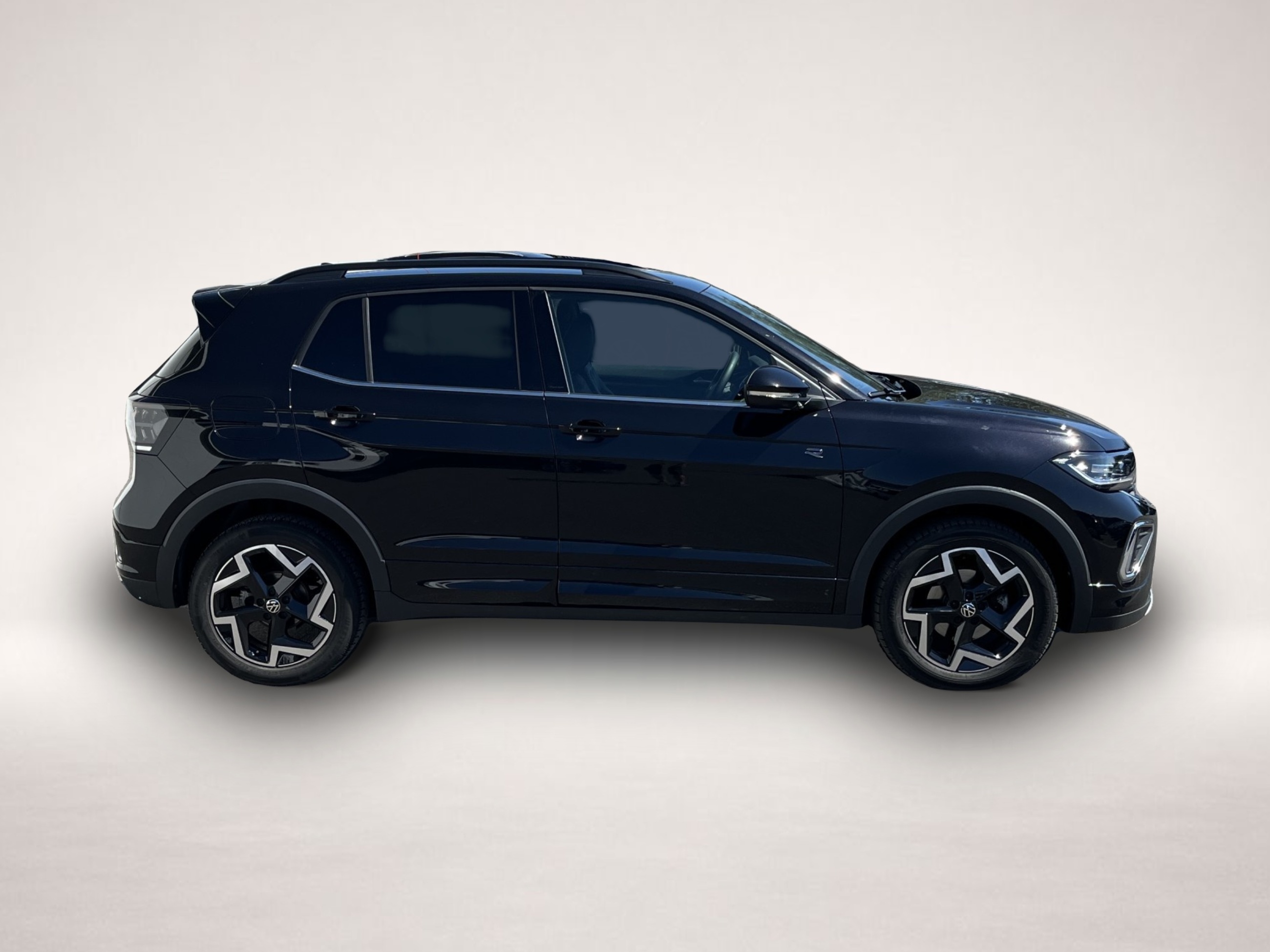 Volkswagen T-Cross (11/2025, Benzin)