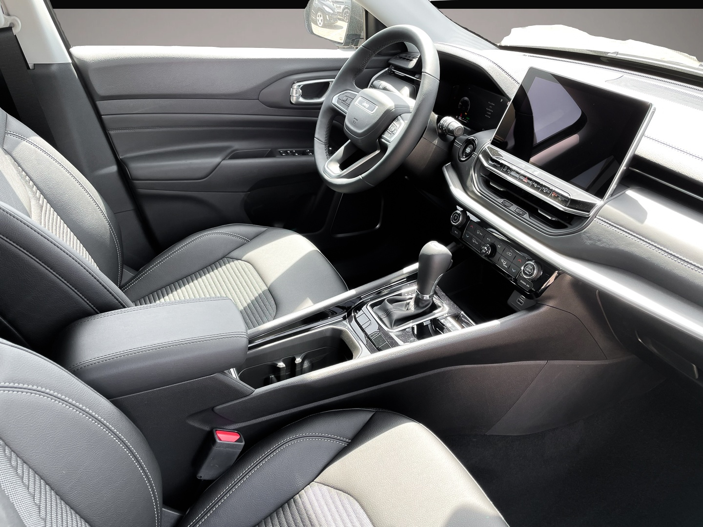 Jeep Compass (06/2023, )