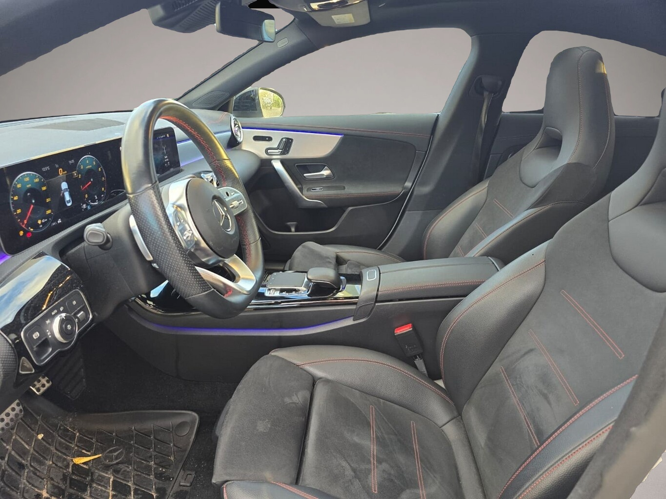 Mercedes-Benz CLA 200 (10/2019, Benzin)