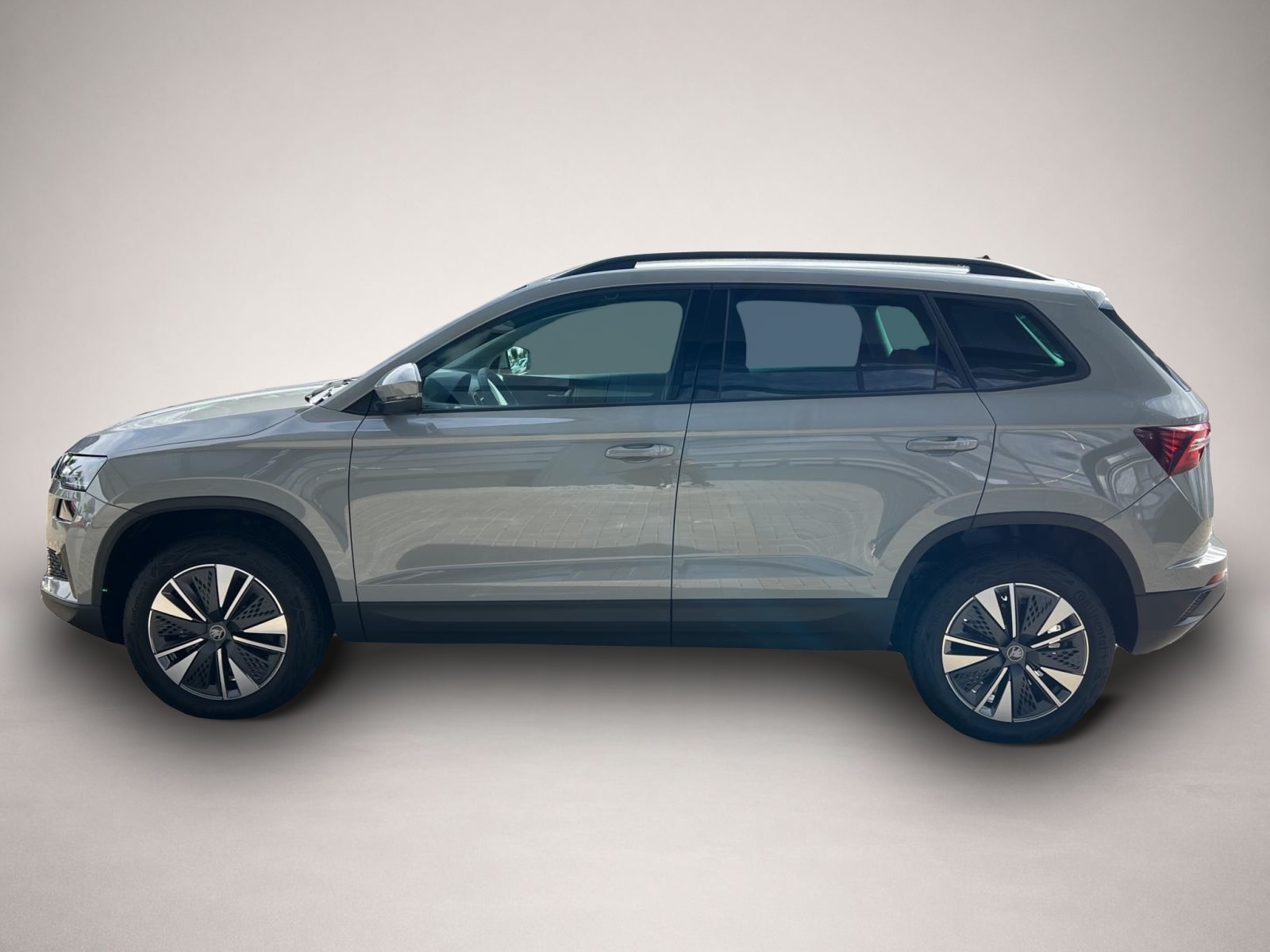 Skoda Karoq (, Benzin)