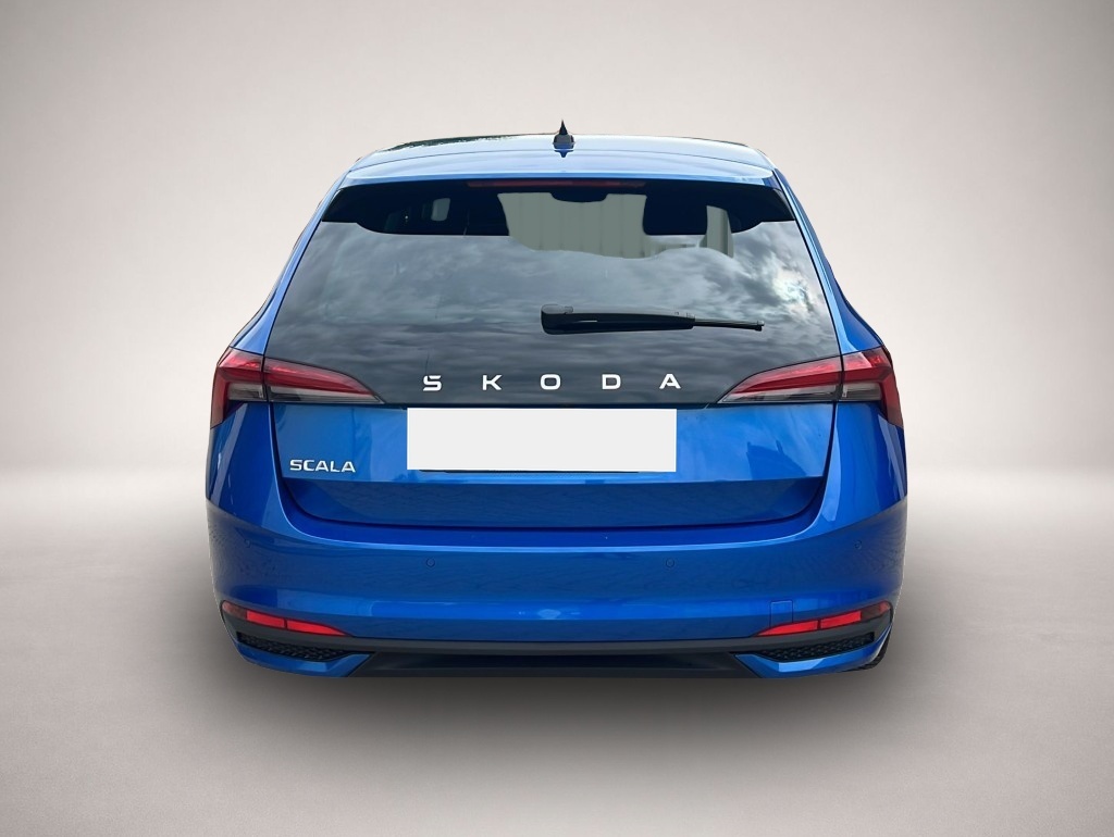 Skoda Scala (09/2025, Benzin)