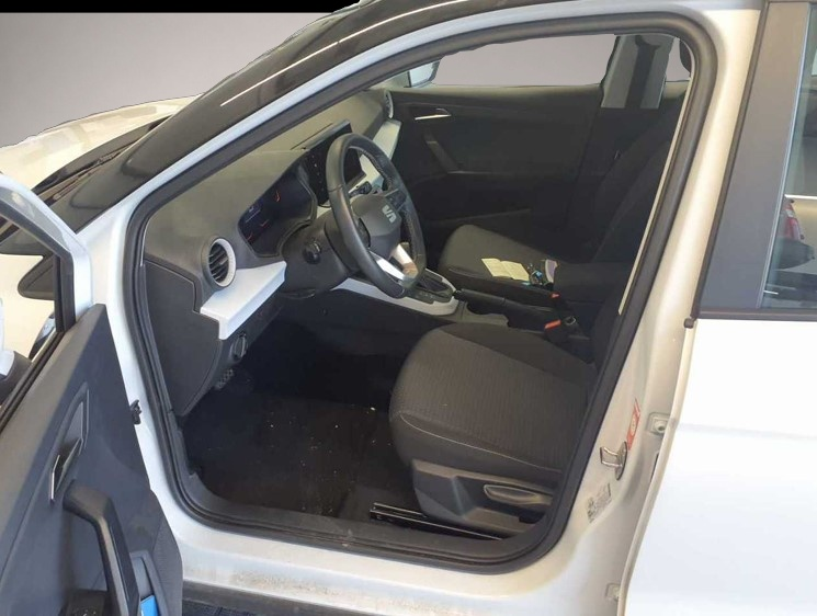 Seat Arona (06/2024, Benzin)