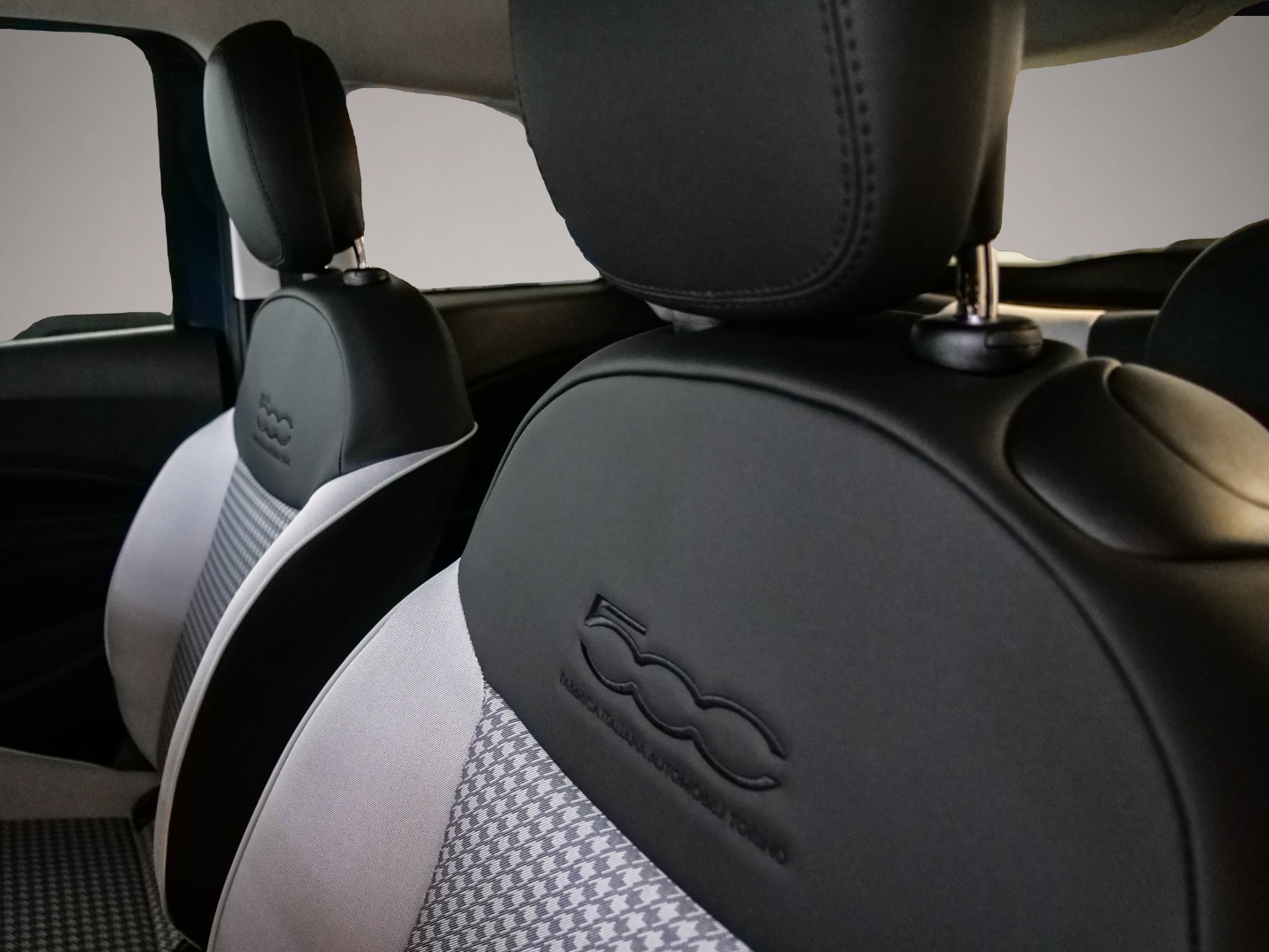 Fiat 500, Bild 5 von 6