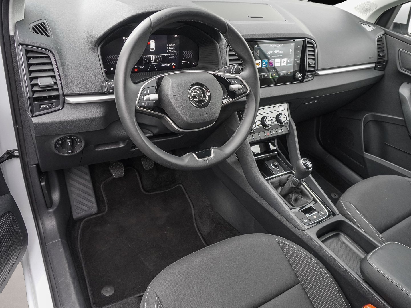 Skoda Karoq (05/2024, Benzin)