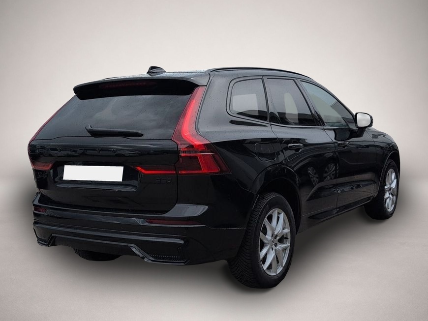 Volvo XC60 (11/2025, Benzin)