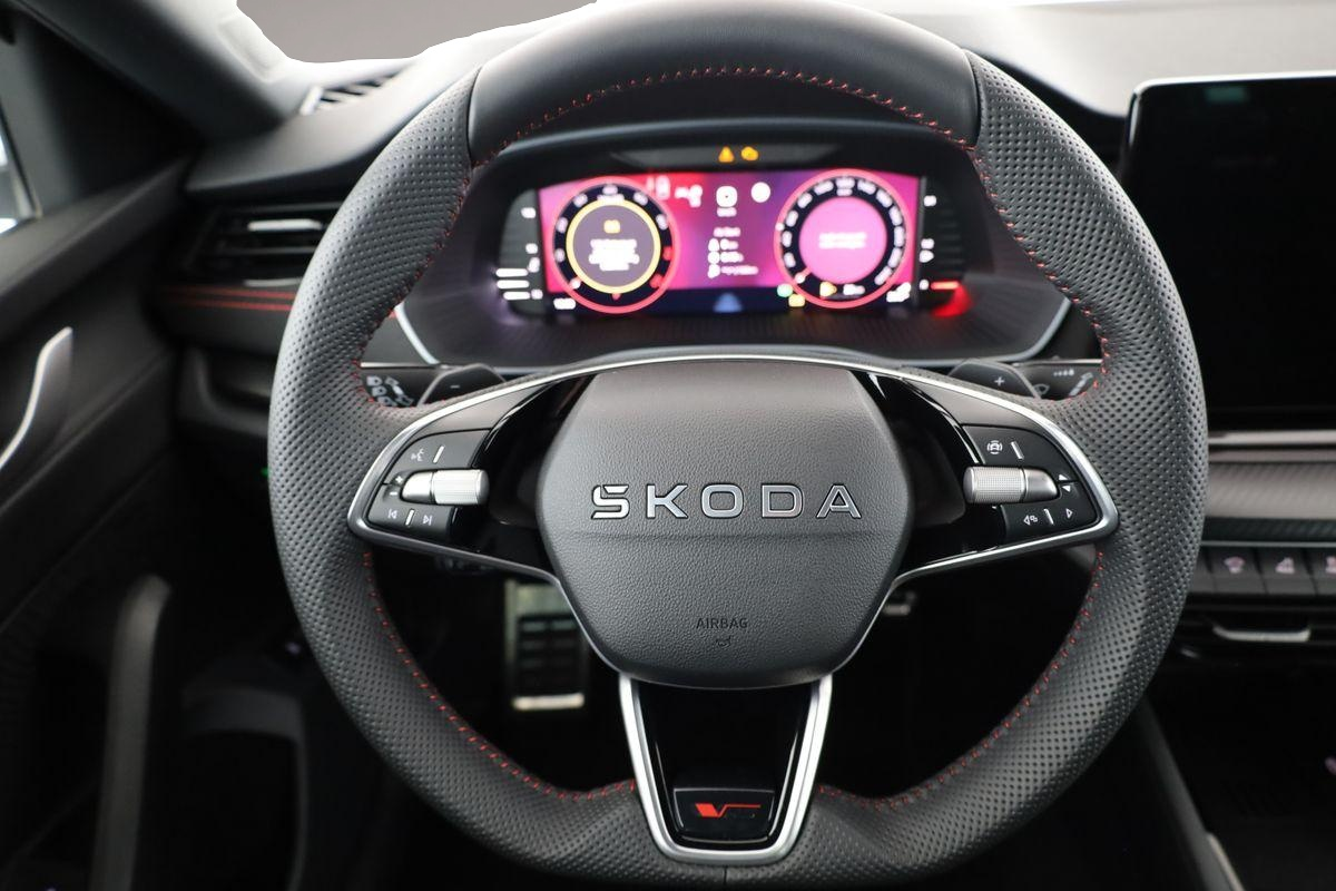 Skoda Octavia (03/2026, Benzin)