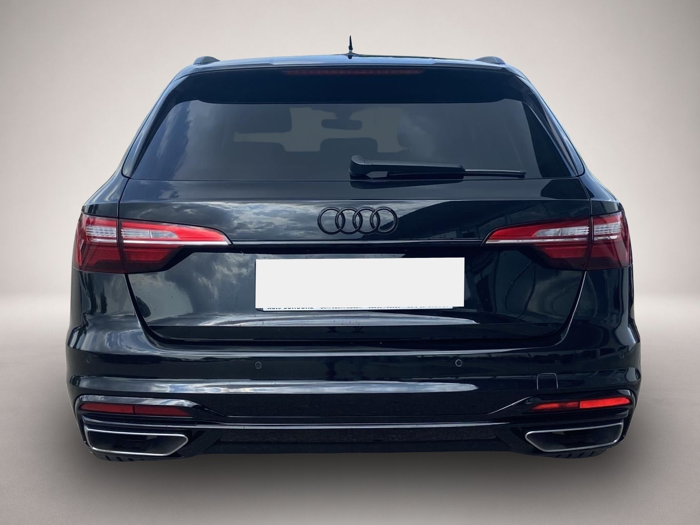 Audi A4 (08/2022, )