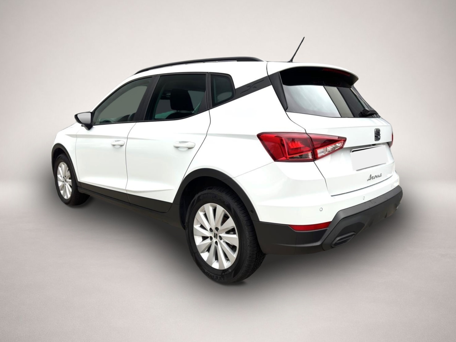 Seat Arona (06/2025, Benzin)