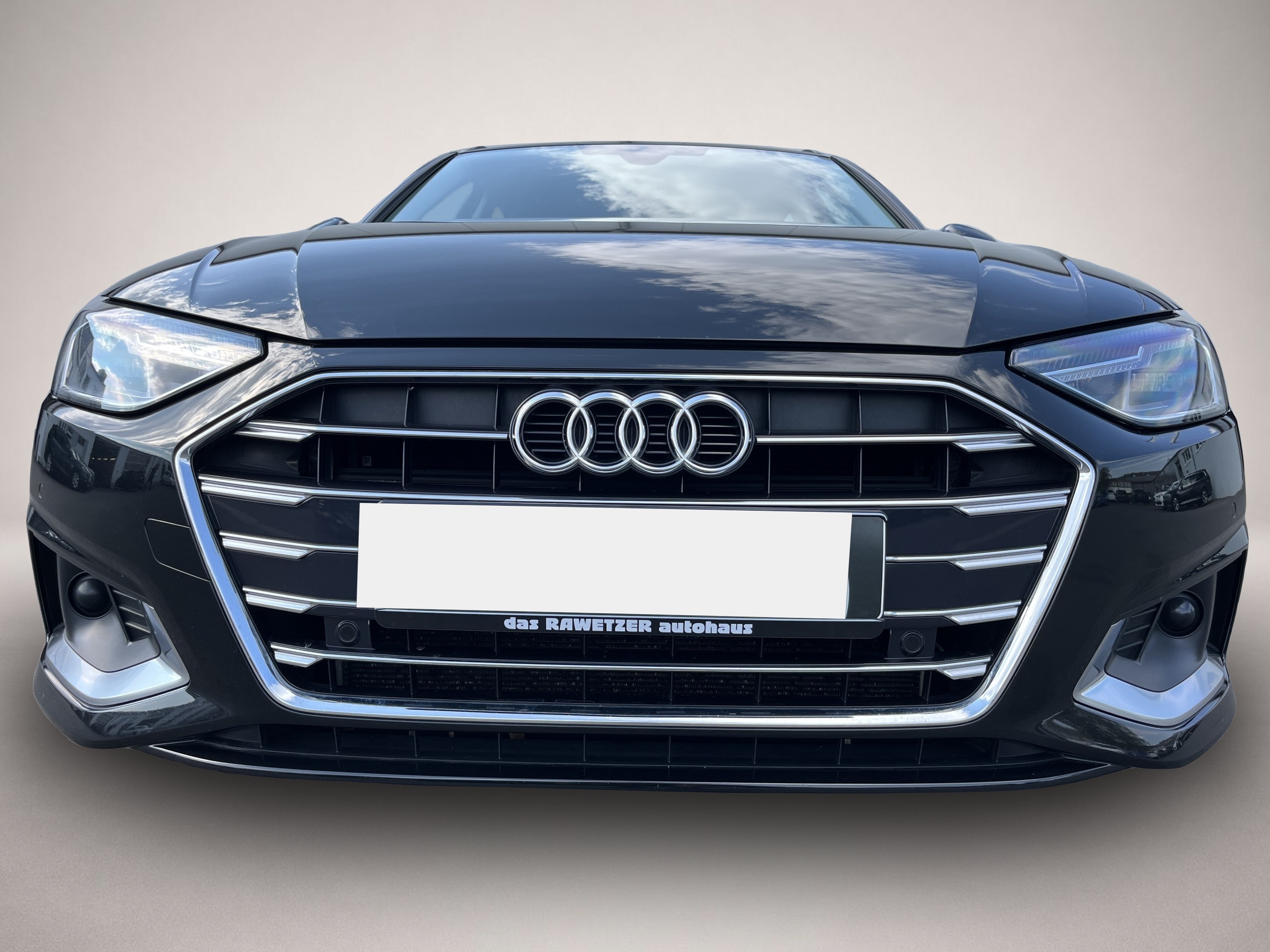 Audi A4 (10/2022, Diesel)