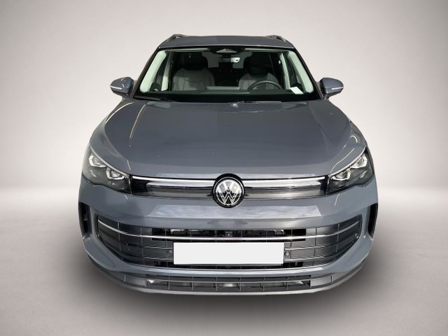 Volkswagen Tiguan, image 2 of 5