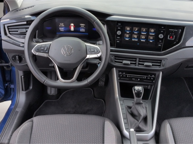 Volkswagen Polo (02/2025, Benzin)
