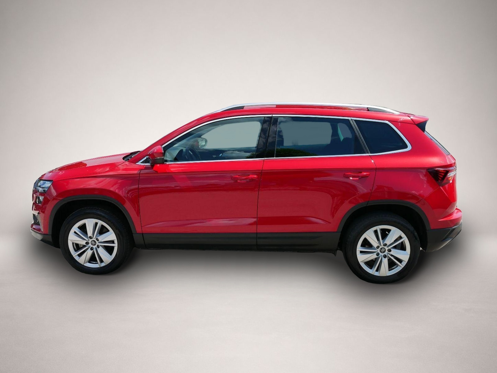 Skoda Karoq (02/2025, Benzin)