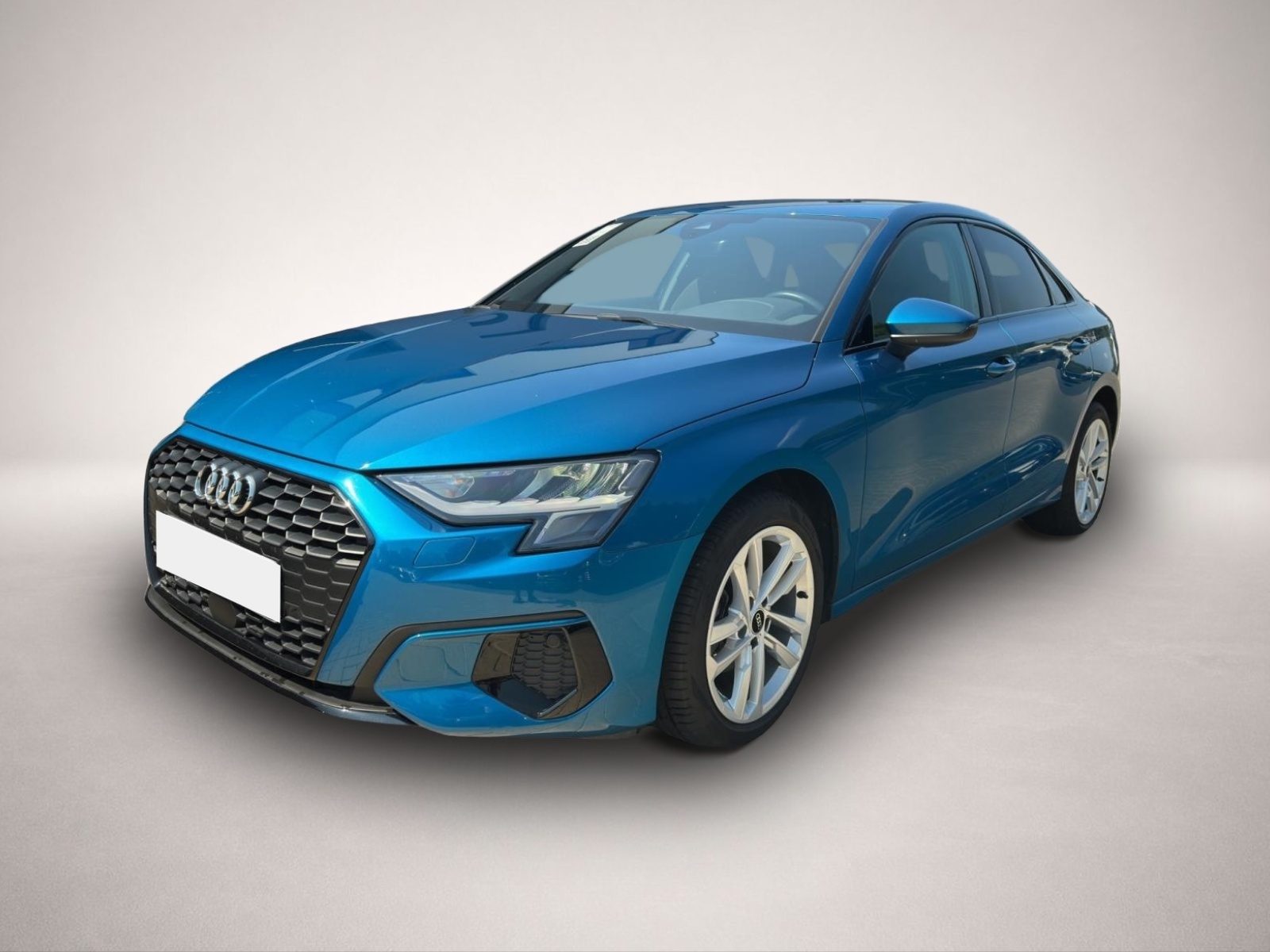 Audi A3 (01/2023, Benzin)