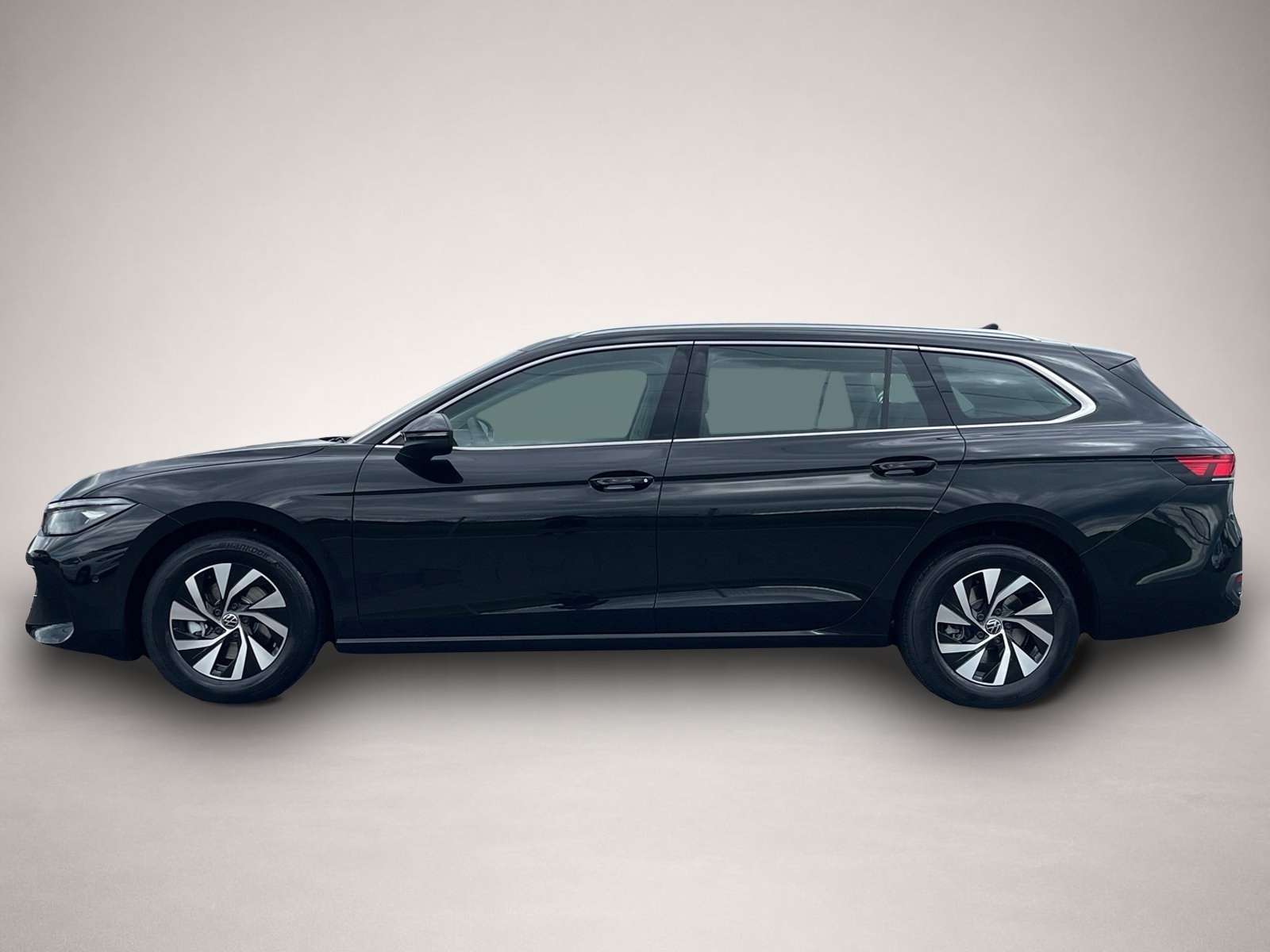 Volkswagen Passat Variant (04/2026, Benzin)