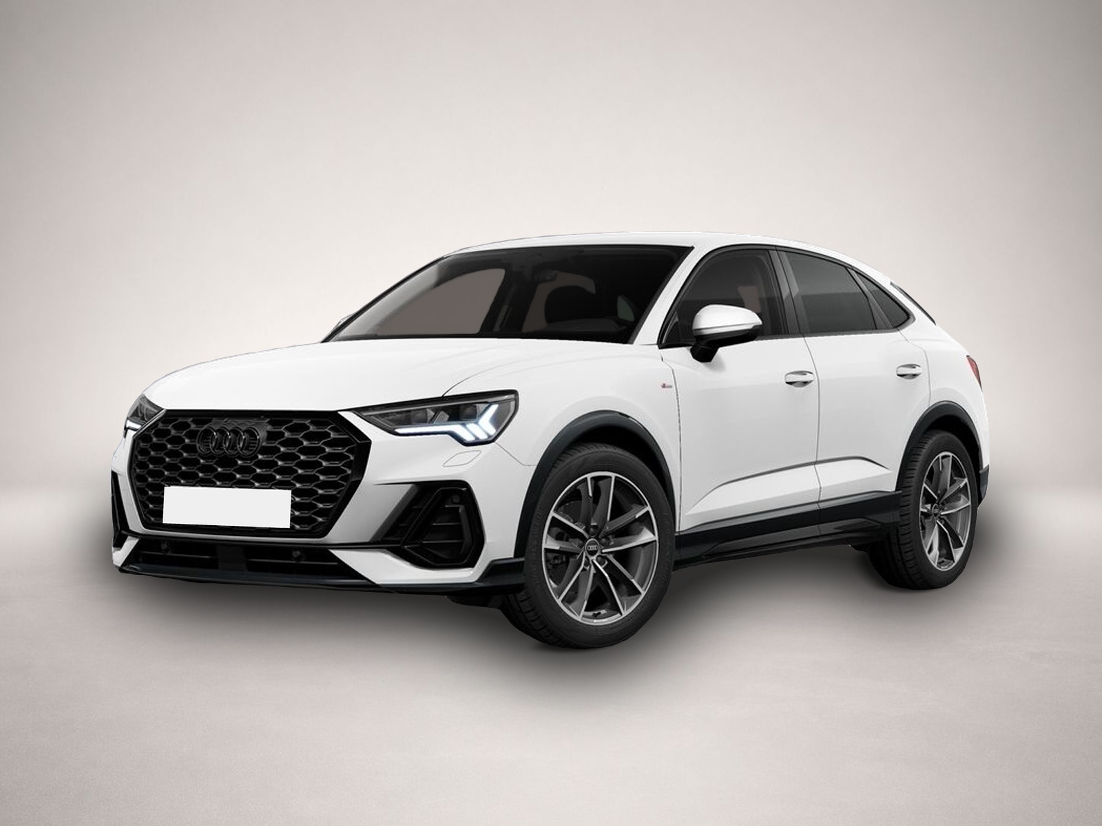 Audi Q3 (08/2023, Benzin)