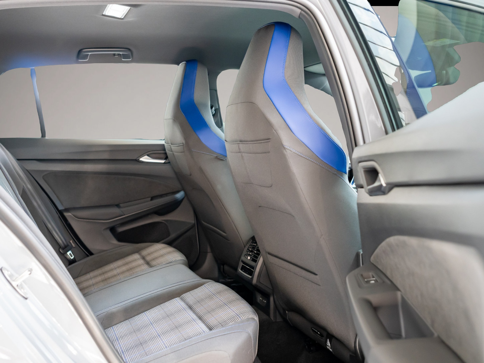 Volkswagen Golf (09/2025, Hybrid (Benzin/Elektro))