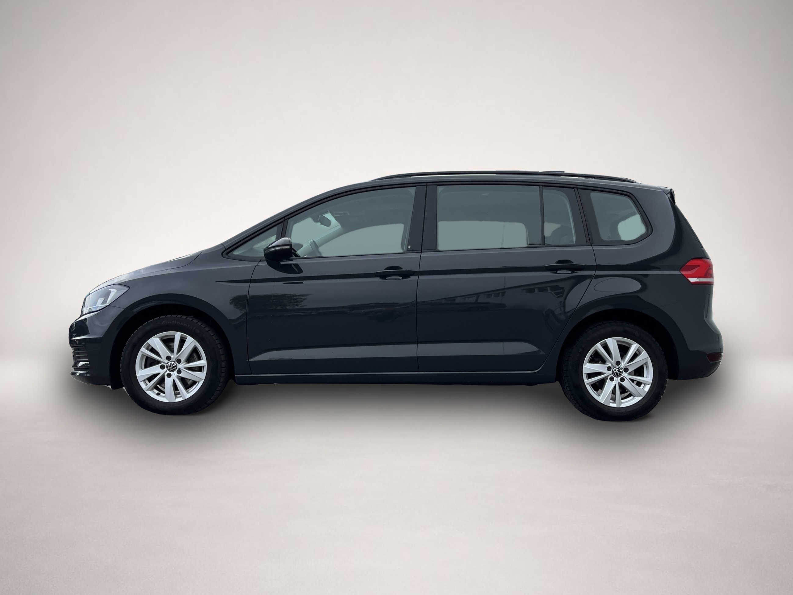 Volkswagen Touran (03/2022, Benzin)