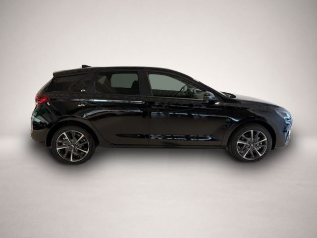 Hyundai i30 (11/2025, Benzin)