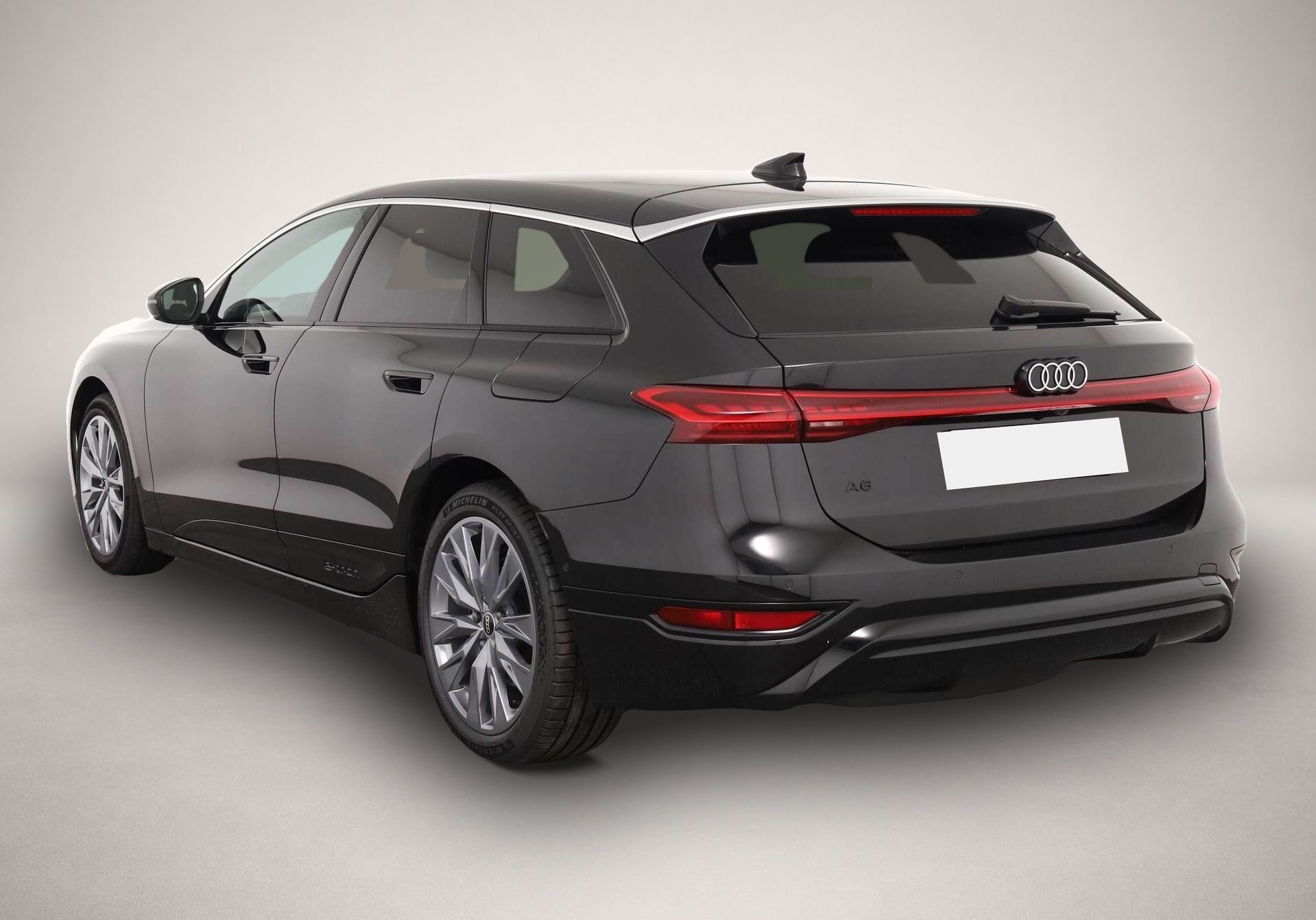 Audi e-tron (08/2025, ELECTRIC)