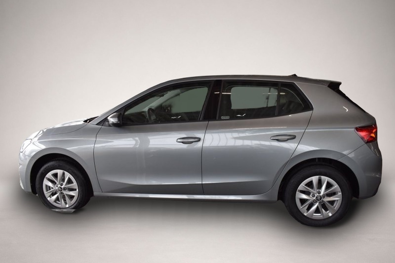 Skoda Fabia (, Benzin)