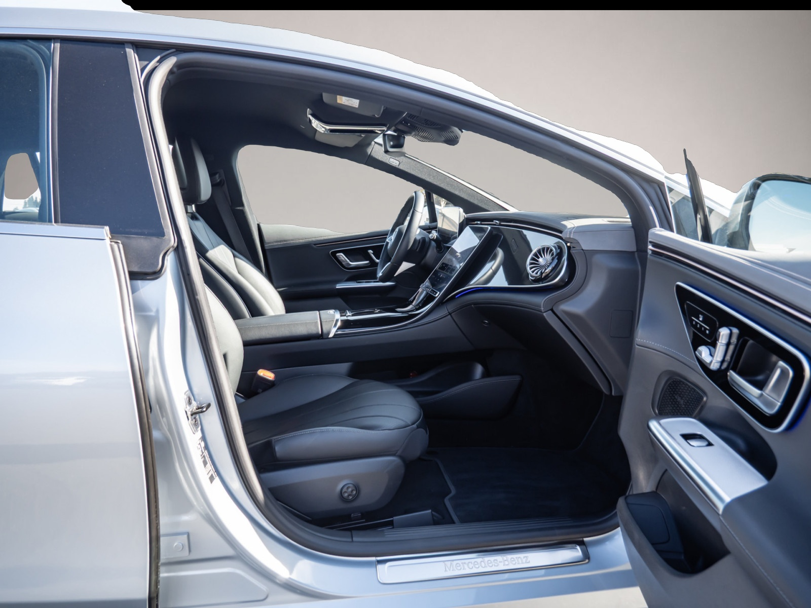 Mercedes-Benz EQE (07/2024, ELECTRIC)