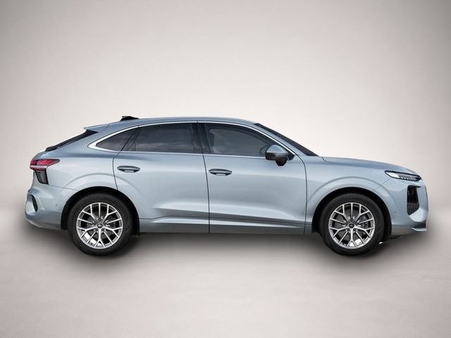 Audi Q3 (, Benzin)