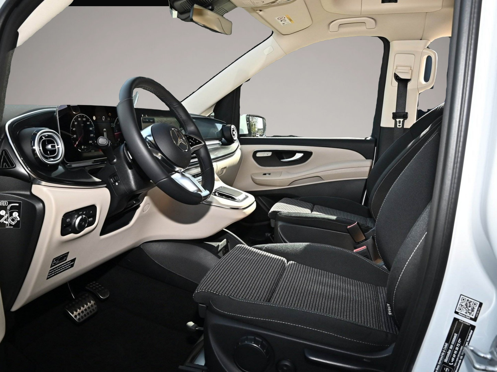 Mercedes-Benz Other (03/2025, Diesel)