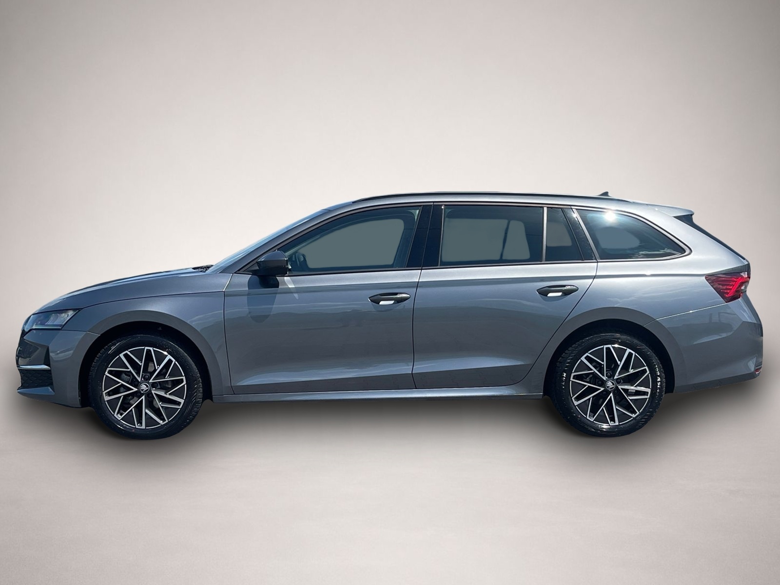 Skoda Octavia (12/2025, Benzin)