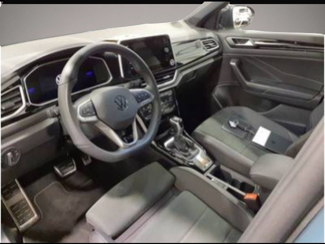 Volkswagen T-Roc (06/2025, Benzin)