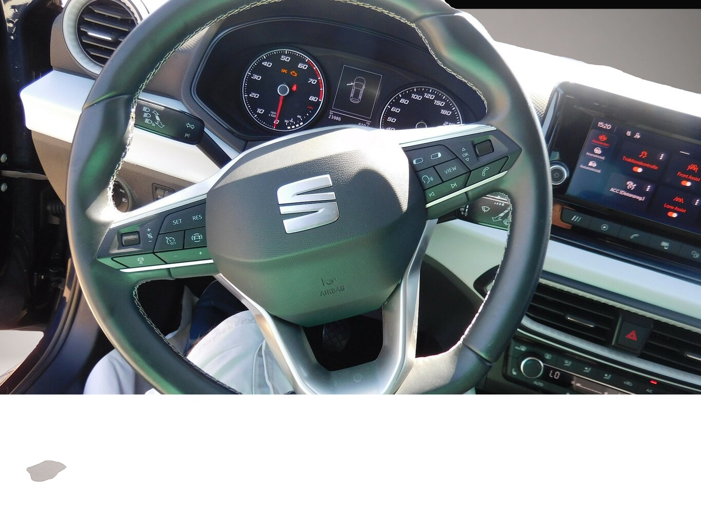 Seat Arona (06/2023, Benzin)