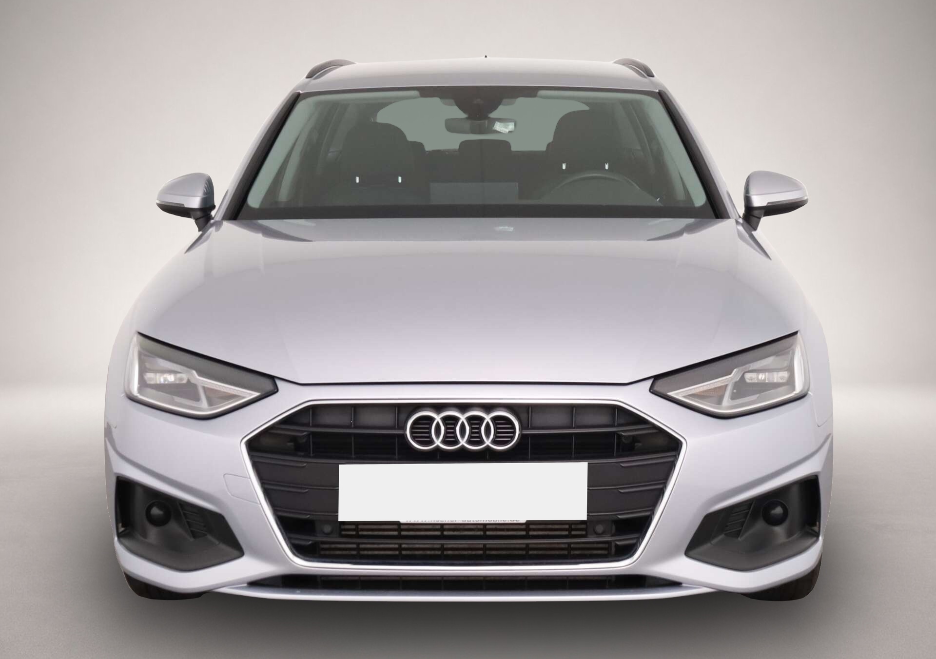Audi A4 (07/2021, Benzin)