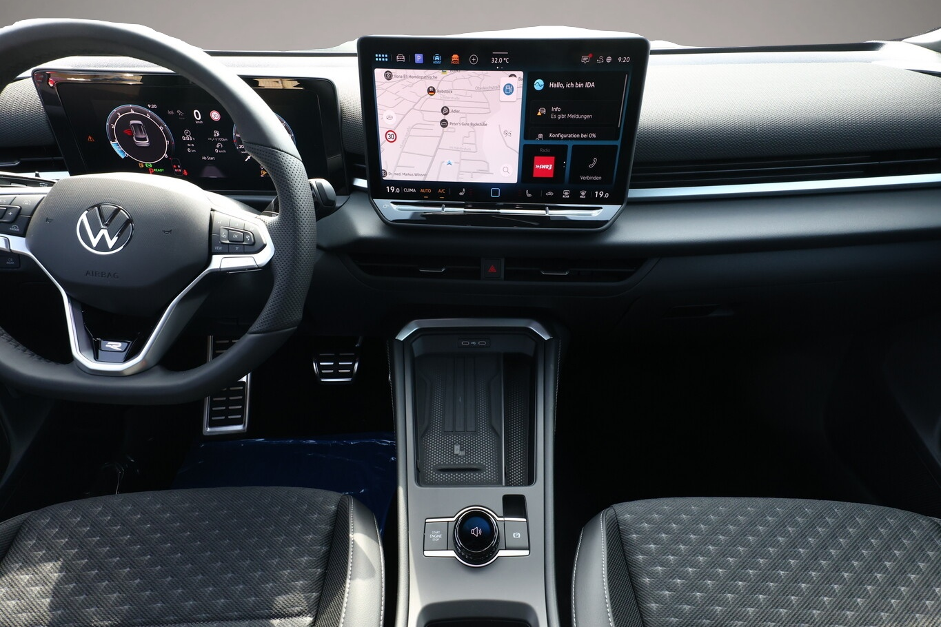 Volkswagen T-Roc (07/2026, Benzin)