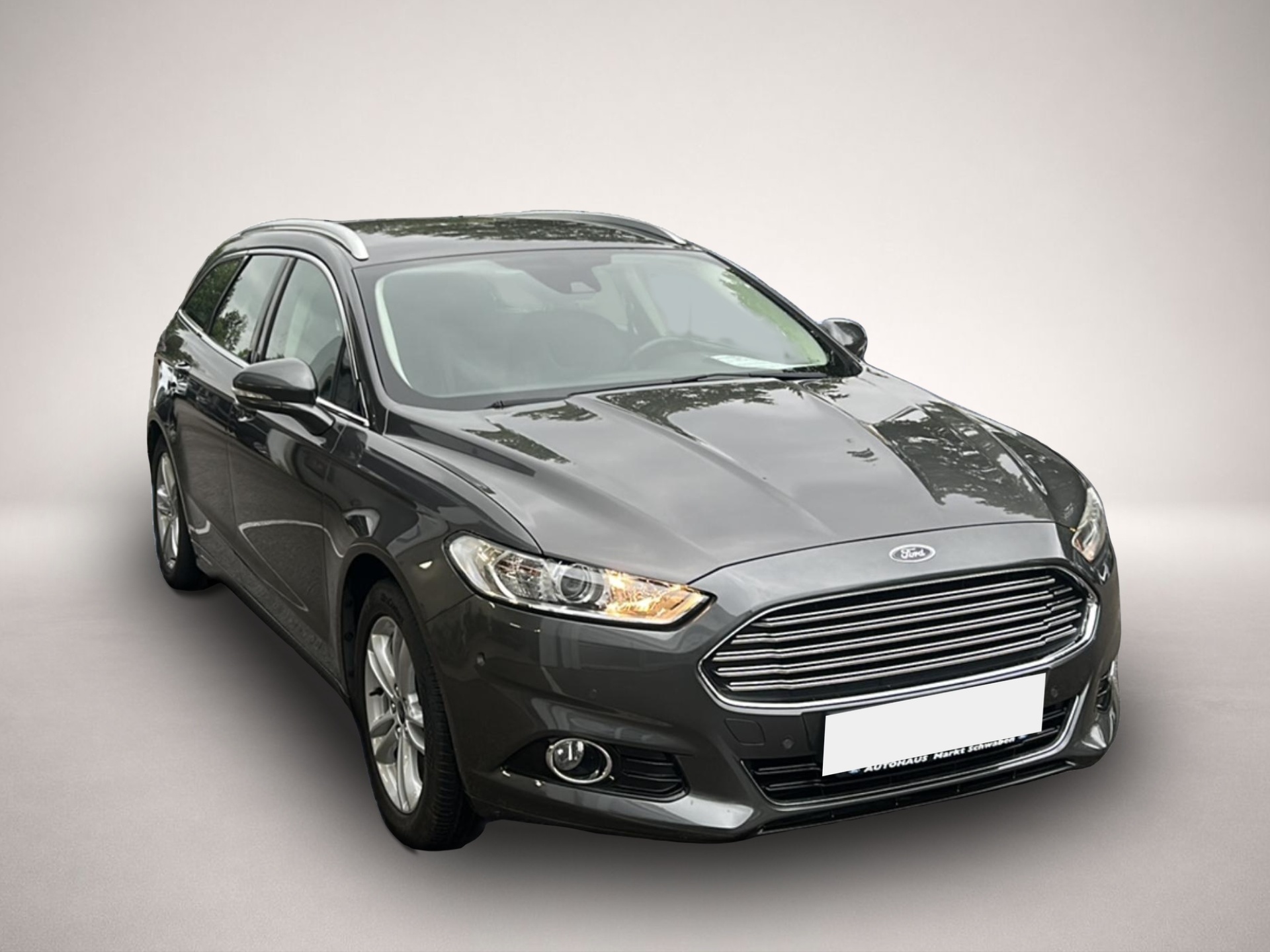 Ford Mondeo (12/2017, Benzin)