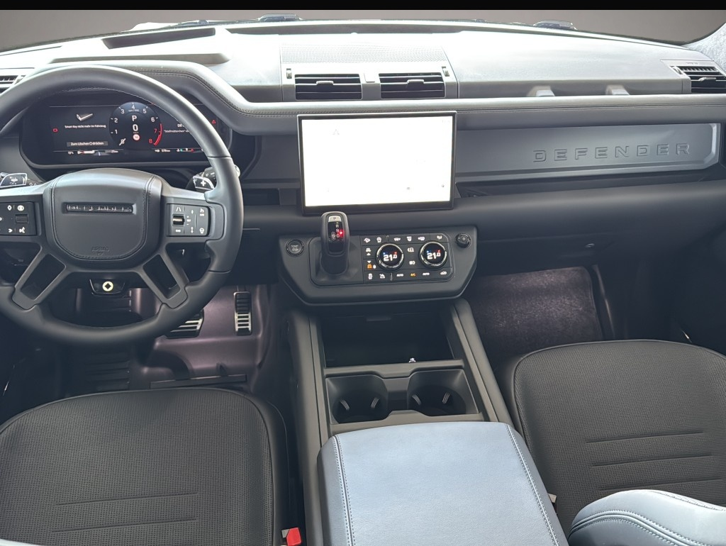 Land-Rover Defender (, Benzin)