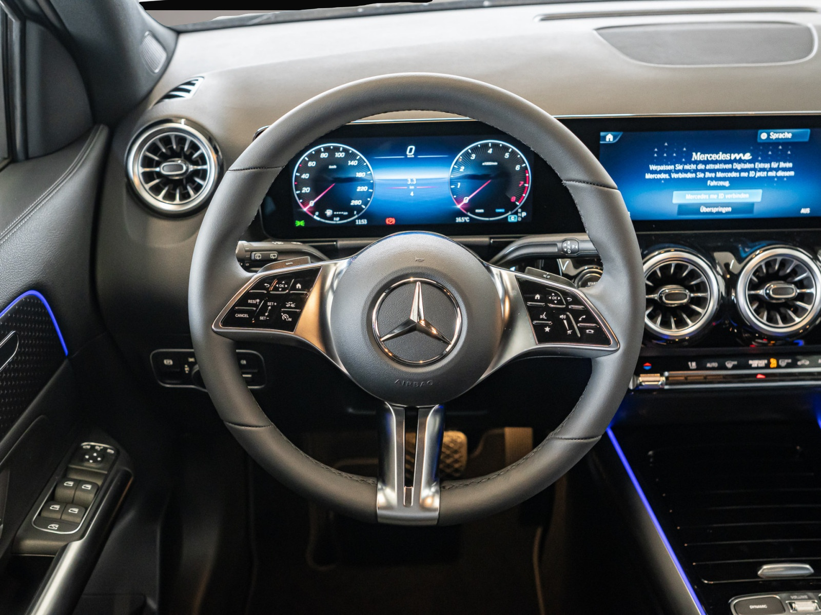 Mercedes-Benz GLA 220 (10/2025, Benzin)