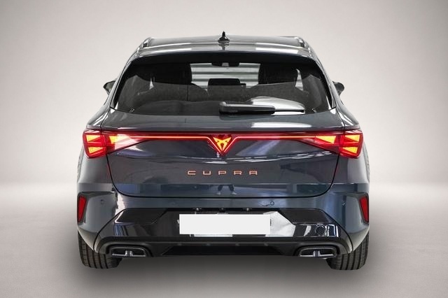 Cupra Leon (02/2026, Benzin)