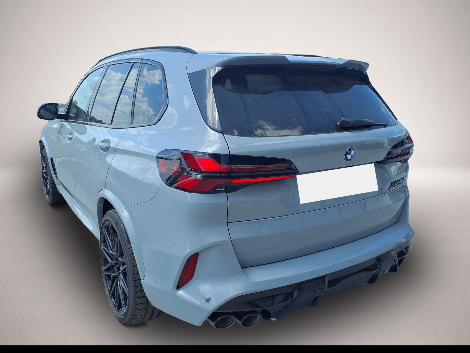 BMW X5 M (03/2026, Benzin)